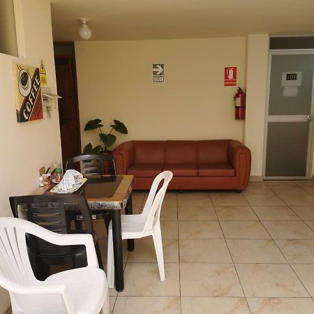 Residencial Mamamia Hotel Tacna Luaran gambar