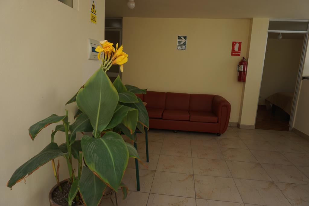 Residencial Mamamia Hotel Tacna Luaran gambar